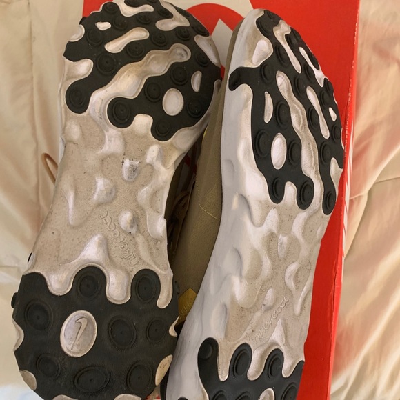 Nike React Element 55 Size 10.5 - Picture 4 of 4